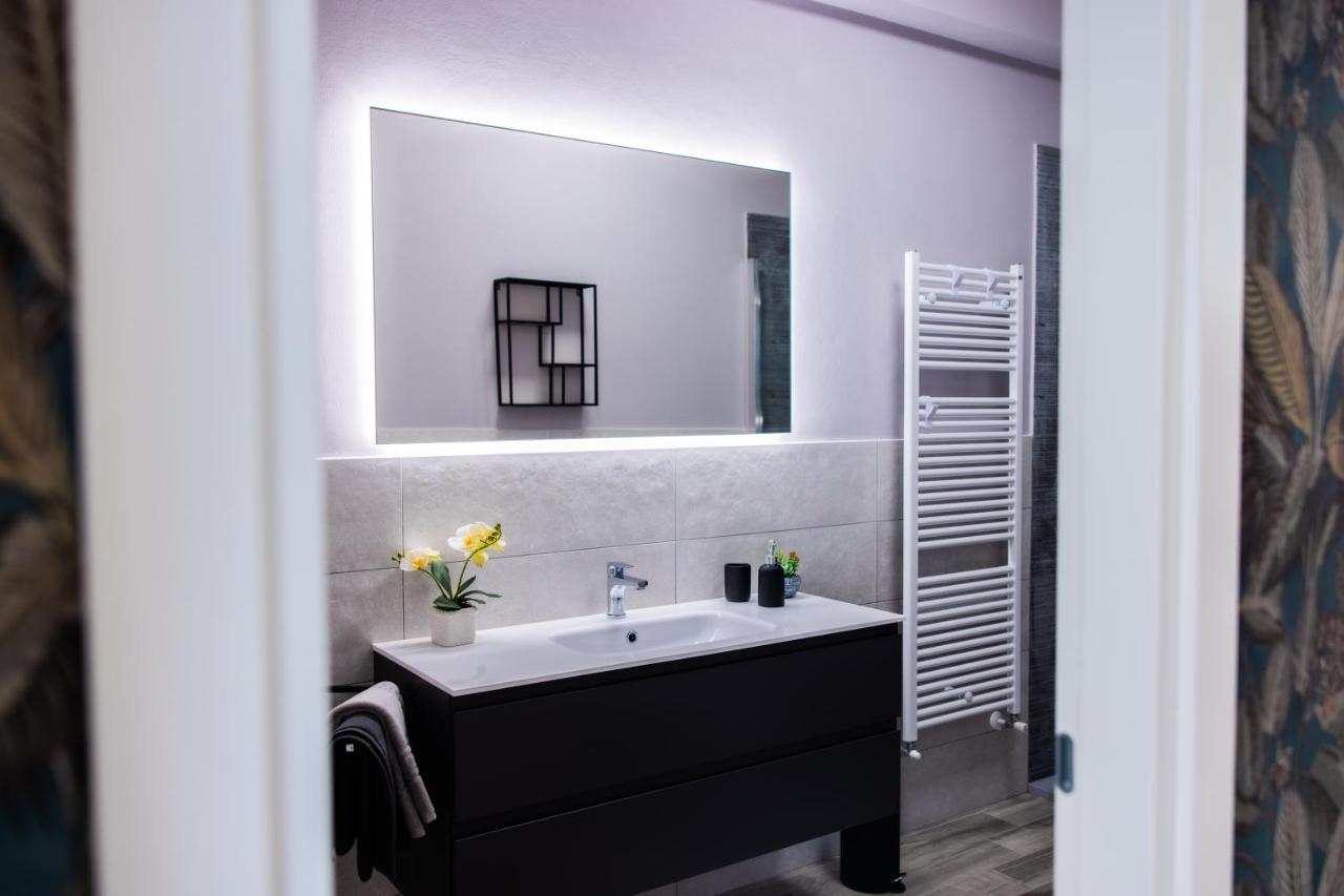 דירות H11 Luxury Sanremo Centro - Elegante - Casino מראה חיצוני תמונה