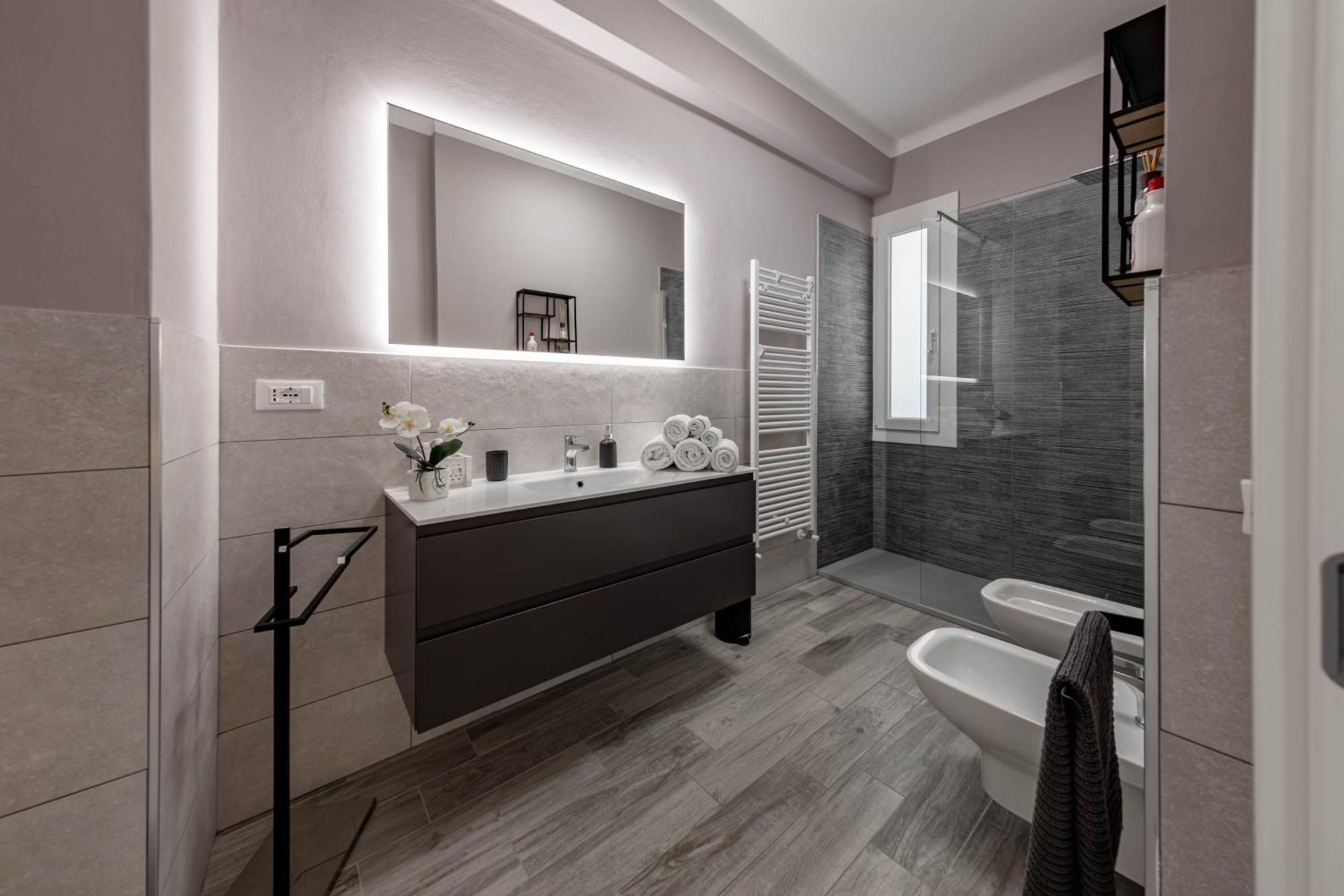 דירות H11 Luxury Sanremo Centro - Elegante - Casino מראה חיצוני תמונה